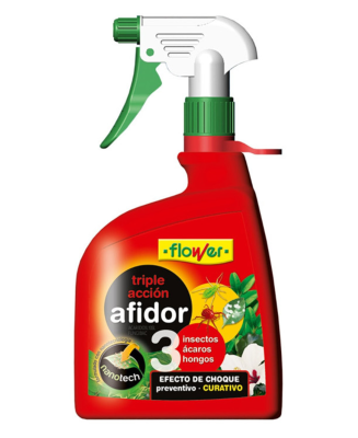 PISTOLA FUNGICIDA ACARICIDA TRIPLE ACCIÓN 1L