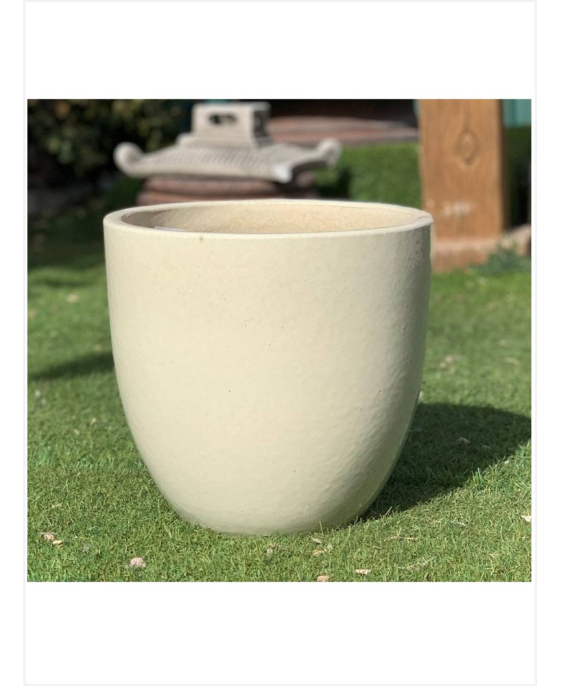MACETA HÉRCULES CREMA