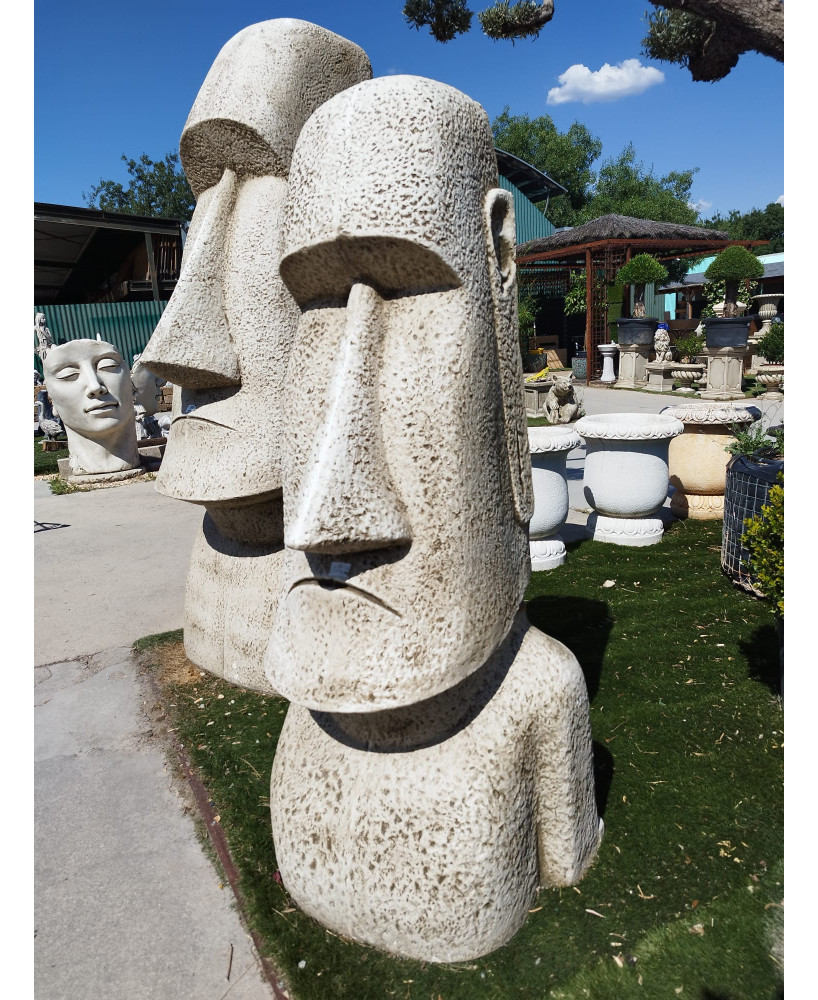 FIGURA MOAI MUSGO